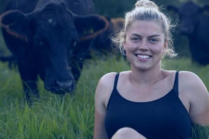 Nora, 29 — Escort in Wilstedt, Germany