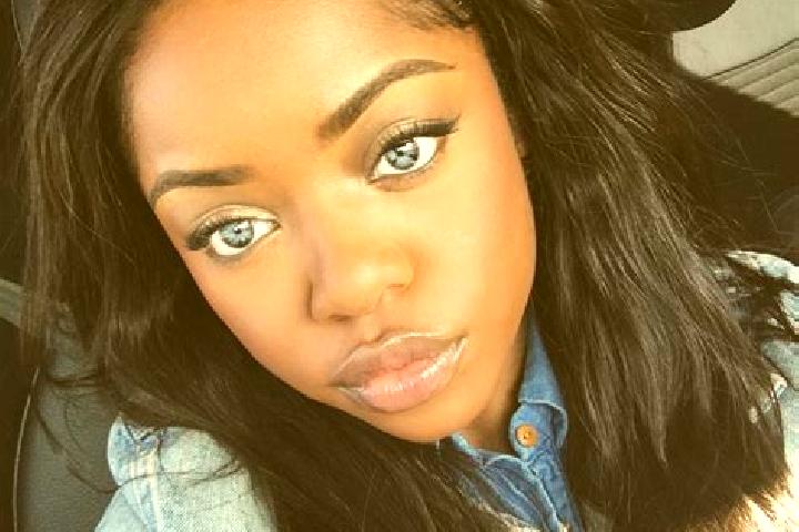 Nora, 30, a auburn blue-eyed ebony companion based in Ntfonjeni. Offering Tantra, Roleplay, Domination. Available for incall and outcall, day and evening dates.