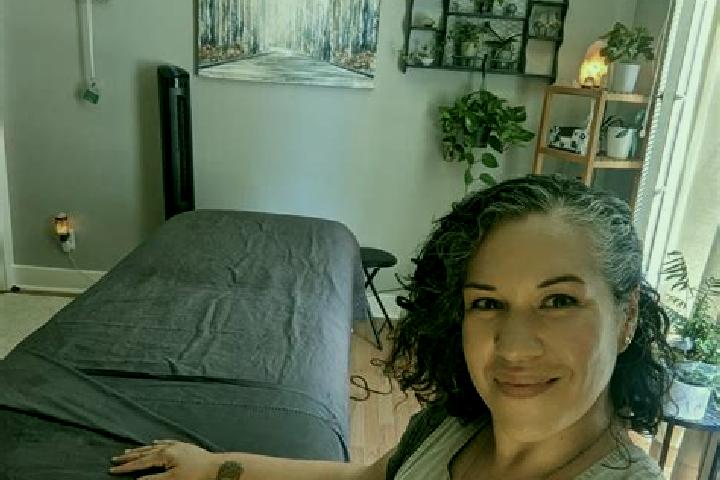 Nora, 30, a brunette grey-eyed ebony companion based in Coburg. Offering BDSM, Fetish, Massage. Available for incall and outcall, day and evening dates.
