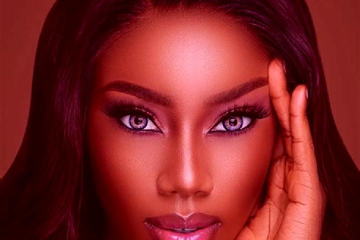 Nora, 30, a red blue-eyed ebony companion based in Pushkino. Offering Tantra, Duos, Massage, Fetish. Available for incall and outcall, overnight bookings ava...