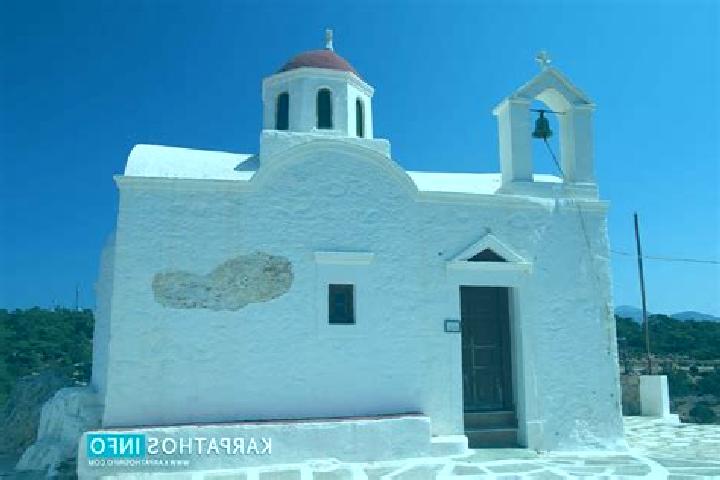Nora, 30 — Escort in Agia Kyriaki, Greece