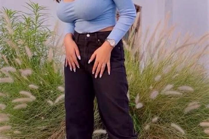 Nora, 30 — Escort in Goraya, India