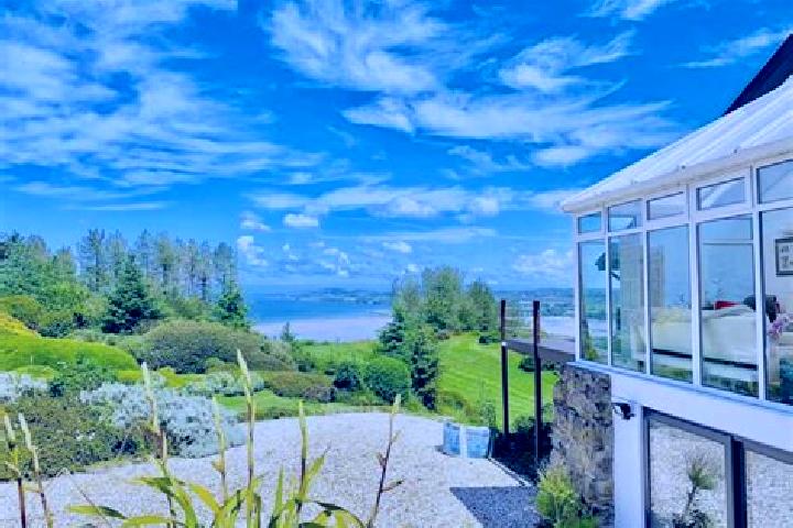 Nora, 30 — Escort in Llanddona, United Kingdom