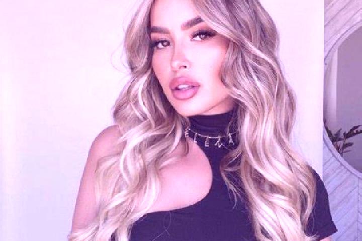 Nora, 30 — Escort in Palma, Brazil