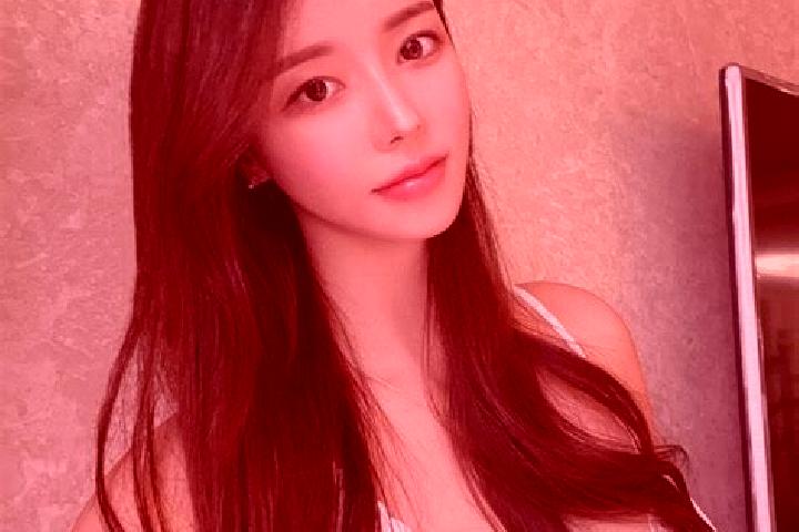 Nora, 30 — Escort in Ranam, North Korea