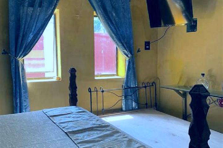 Nora, 30 — Escort in Tihosuco, Mexico