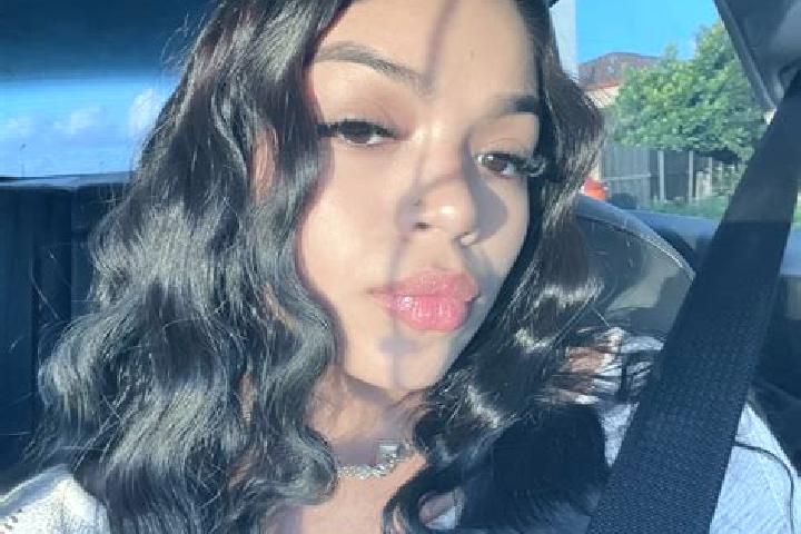 Nora, 31, a black brown-eyed latina companion based in Yendi. Offering Fetish, Couples, CIM, Massage, Erotic Massage. Available for incall and outcall, day a...