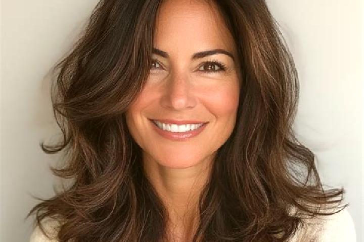 Nora, 31, a brunette brown-eyed middle eastern companion based in Killamarsh. Offering OWO, BDSM, Couples, Roleplay. Available for incall and outcall, day an...