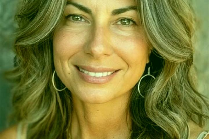 Nora, 31, a brunette grey-eyed middle eastern companion based in Agallpampa. Offering Dinner Date, GFE, Party Girl, Prostate Massage. Available for incall an...
