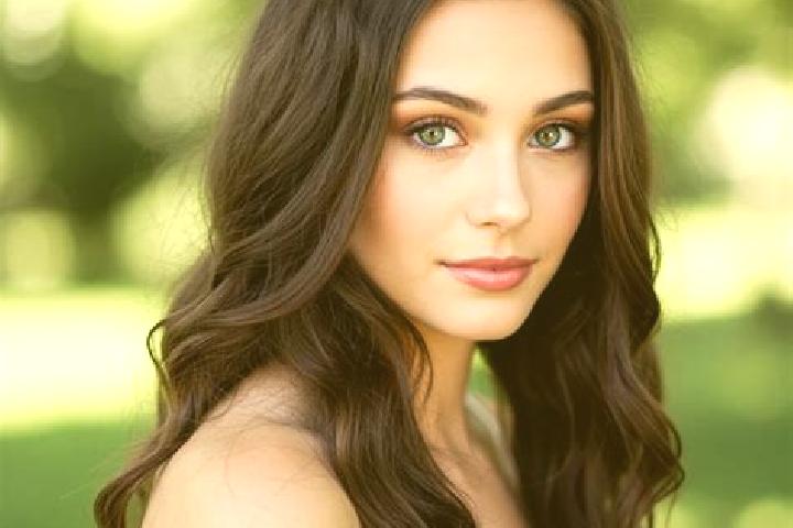 Nora, 31, a brunette hazel-eyed slavic companion based in Pratania. Offering Party Girl, Duos, Couples. Available for incall and outcall, overnight bookings ...