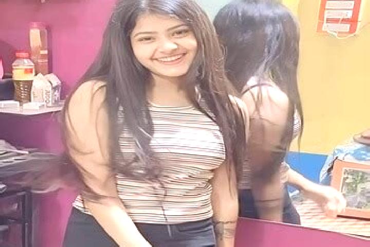 Nora, 31 — Escort in Khadki Buzurg, India