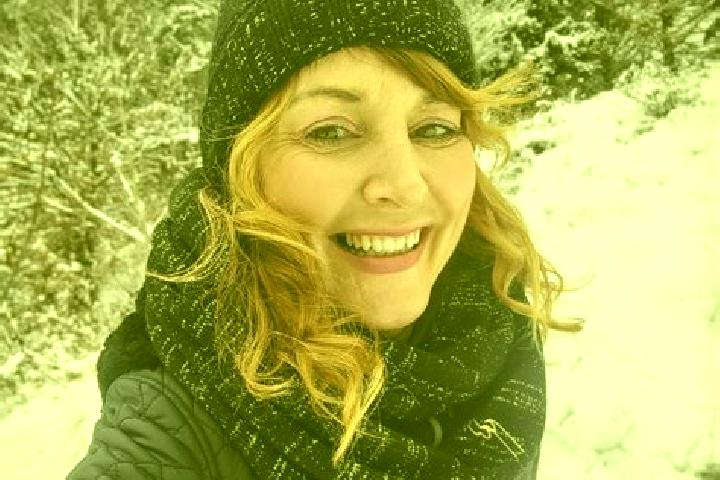 Nora, 31 — Escort in Plesi, Romania