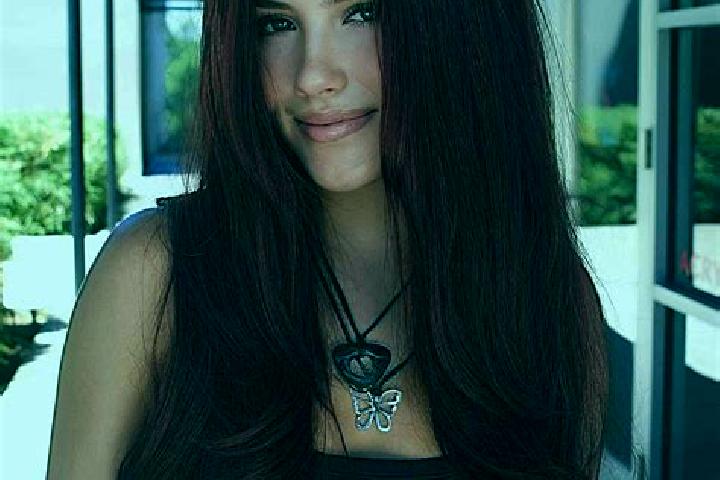 Nora, 32, a auburn dark-eyed caribbean companion based in Clarborough. Offering Travel Companion, Overnight, CIM. Available for incall and outcall, overnight...