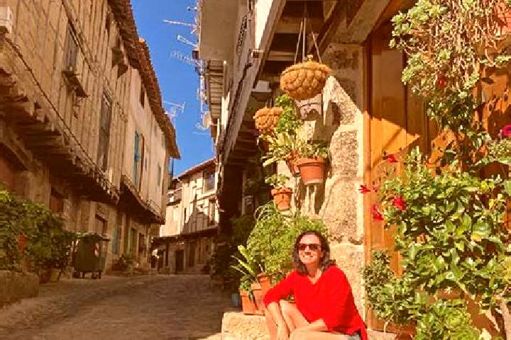 Nora, 32, a red green-eyed latina companion based in San Martin de Trevejo. Offering Prostate Massage, CIM, Deep French Kissing. Available for incall and out...