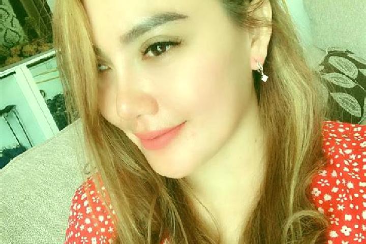 Nora, 32 — Escort in Banjar Gede, Indonesia