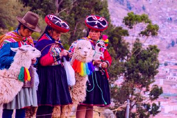 Nora, 32 — Escort in Cotabambas, Peru