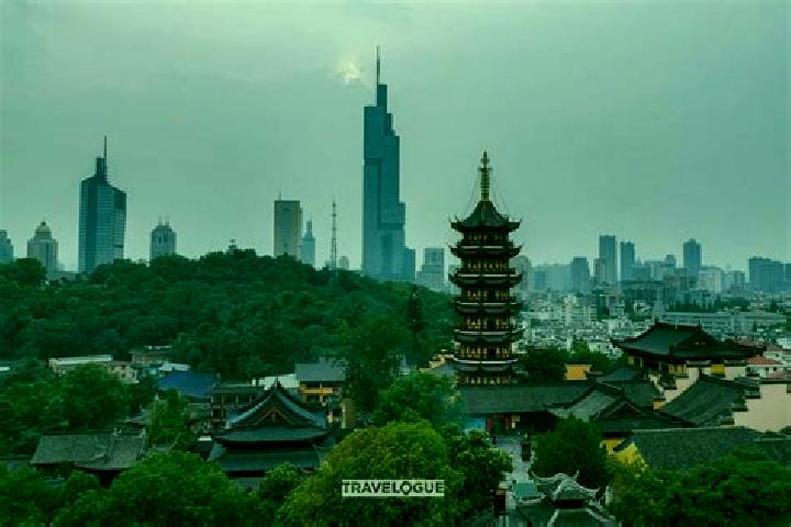 Nora, 32 — Escort in Manjing, China