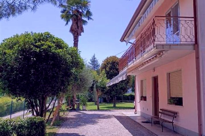 Nora, 32 — Escort in Palazzolo dello Stella, Italy