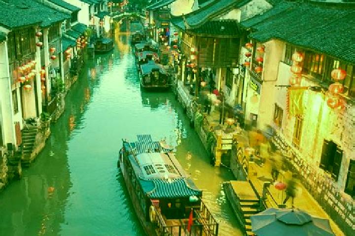 Nora, 32 — Escort in Suizhou, China