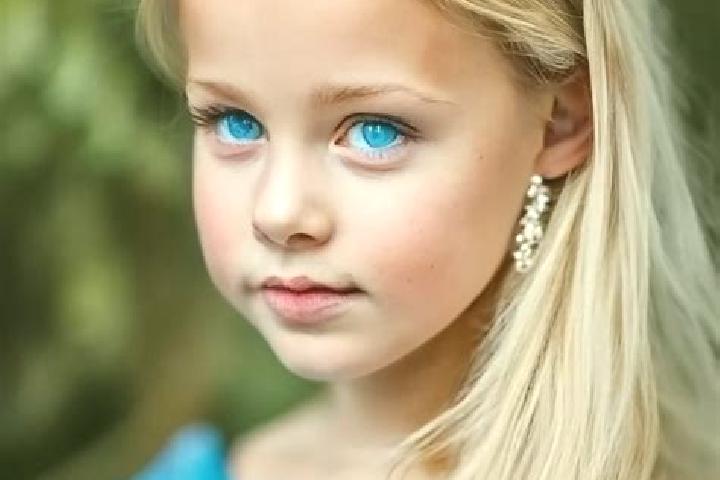Nora, 33, a blonde blue-eyed middle eastern companion based in Alexandria. Offering Dinner Date, OWO, Girlfriend Experience. Available for incall and outcall...