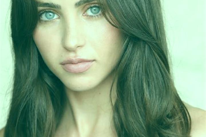 Nora, 33, a brunette hazel-eyed slavic companion based in Huangmei. Offering Erotic Massage, Striptease, Party Girl, 69, Fetish. Available for incall and out...
