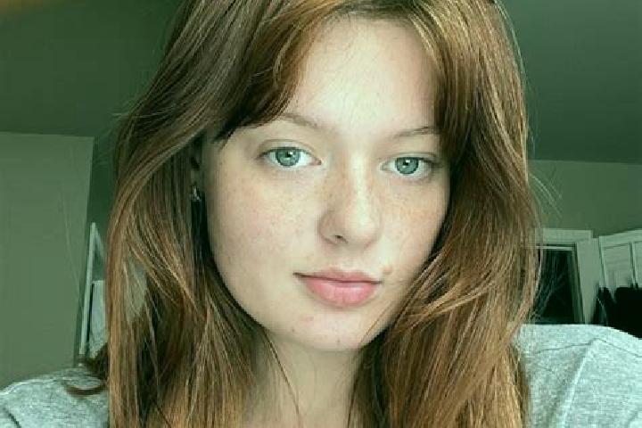 Nora, 34, a auburn blue-eyed caucasian companion based in Roellecourt. Offering Erotic Massage, Tantra, Massage, Girlfriend Experience. Available for incall ...