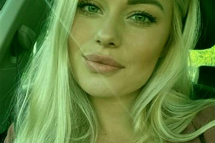 Nora, 34, a blonde hazel-eyed caucasian companion based in San Francisco el Rincon. Offering Domination, OWO, Prostate Massage. Available for incall and outc...