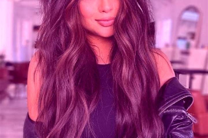 Nora, 34, a brunette dark-eyed mixed companion based in Clarence Gardens. Offering Roleplay, Massage, Tantra, Prostate Massage, Domination. Available for inc...