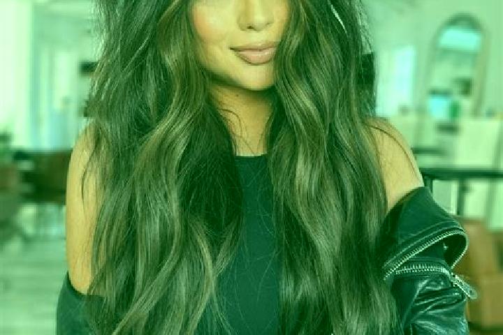 Nora, 34, a brunette dark-eyed slavic companion based in Towradgi. Offering Couples, Duos, Prostate Massage, 69. Available for incall and outcall, day and ev...