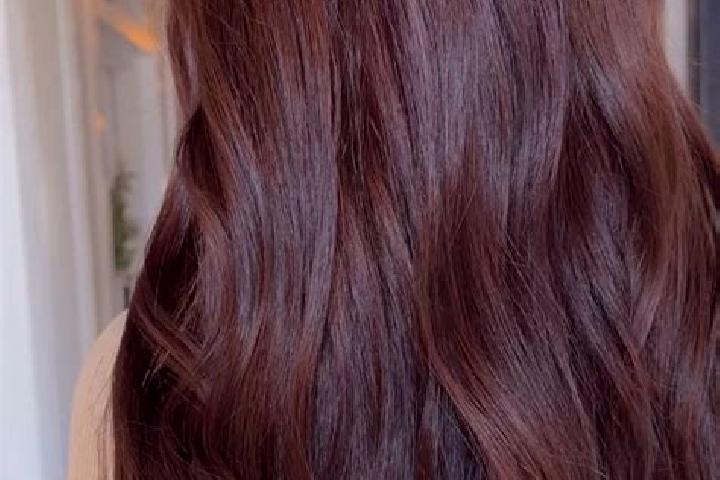 Nora, 34, a red brown-eyed ebony companion based in Amiaes de Baixo. Offering Deep French Kissing, Fetish, OWO. Available for incall and outcall, day and eve...