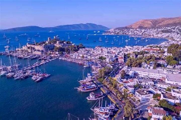Nora, 34 — Escort in Bodrum, Turkey