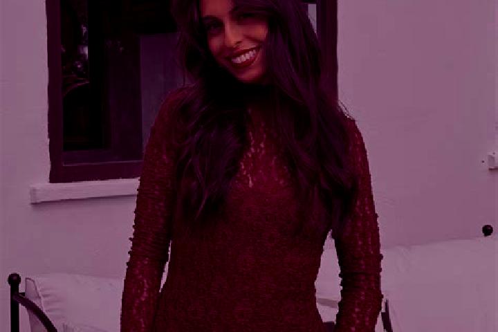 Nora, 34 — Escort in La Roche, Switzerland