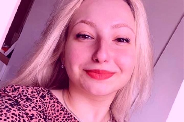 Nora, 34 — Escort in West Hallam, United Kingdom