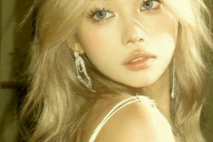 Nora, 35, a blonde dark-eyed asian companion based in Higashiyamato. Offering Tantra, Girlfriend Experience, Fetish, 69, Domination. Available for incall and...