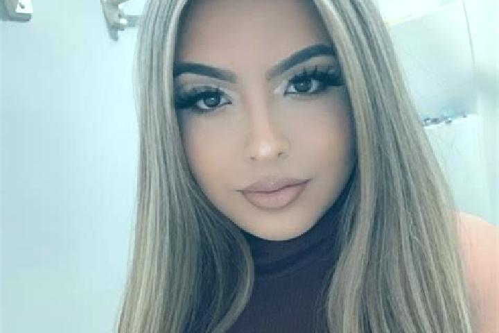 Nora, 35, a blonde dark-eyed latina companion based in Kloten / Ruetlen. Offering CIM, OWO, Fetish, Massage. Available for incall and outcall, day and evenin...