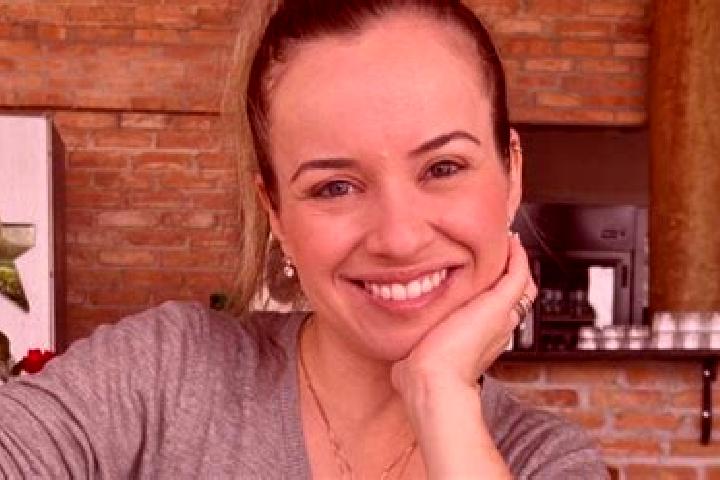 Nora, 35 — Escort in Bogea, Romania