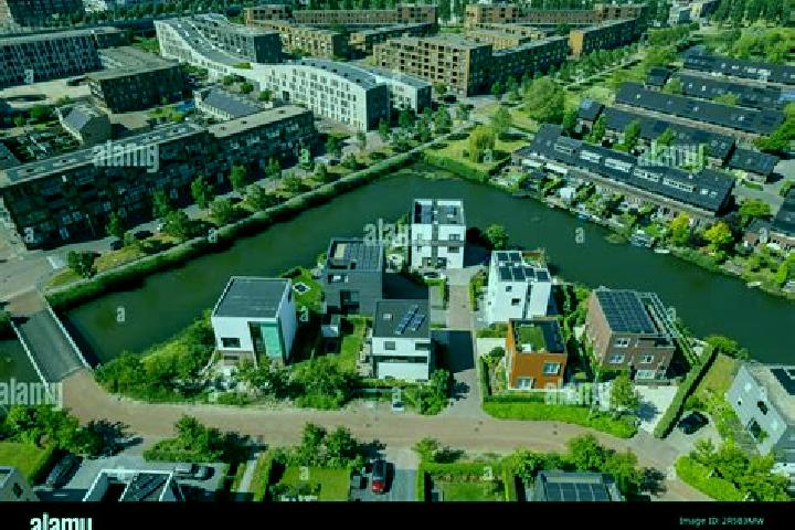 Nora, 35 — Escort in Leidsche Rijn, Netherlands