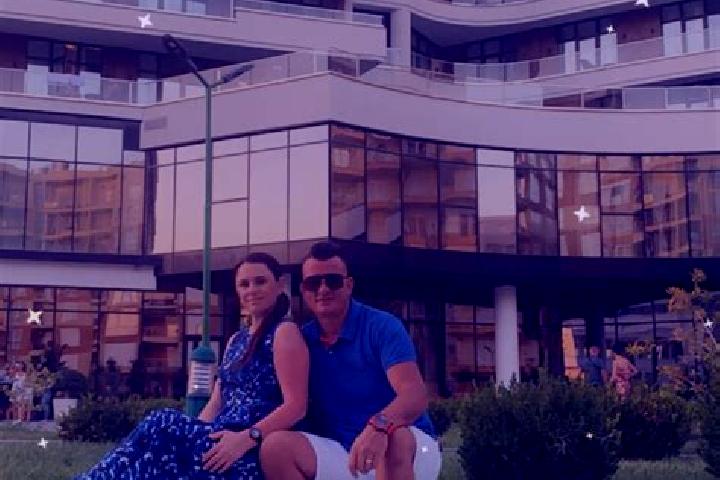 Nora, 35 — Escort in Perparim, Albania