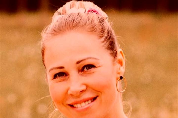 Nora, 35 — Escort in Ratshausen, Germany