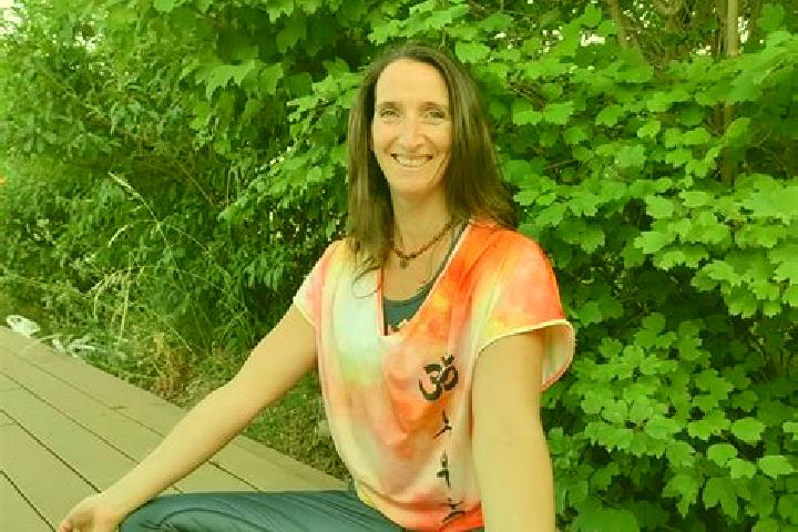 Nora, 35 — Escort in Saint-Privat, France