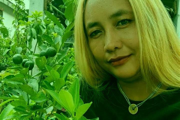 Nora, 35 — Escort in Sambirejo, Indonesia