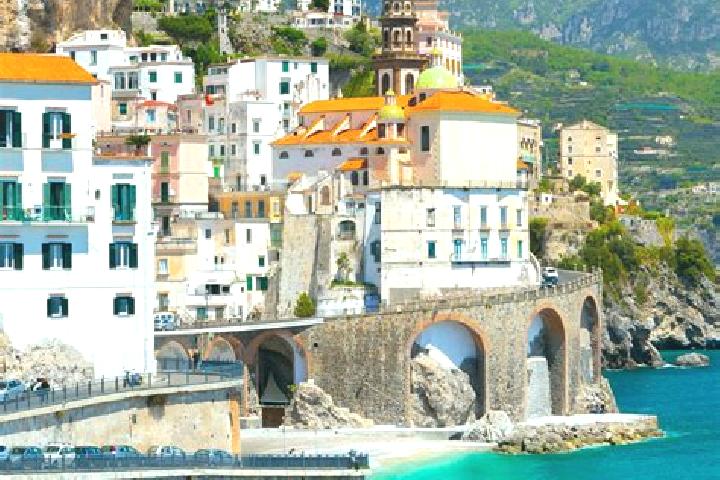Nora, 35 — Escort in Via Larga, Italy