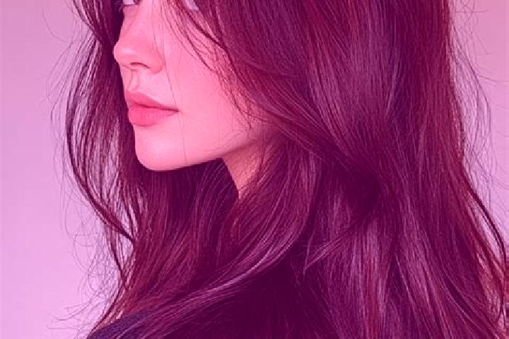 Nora, 36, a auburn brown-eyed mediterranean companion based in Acatlan. Offering Erotic Massage, Domination, Tantra, Girlfriend Experience, Striptease. Avail...