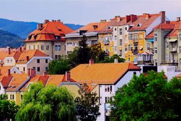 Nora, 36 — Escort in Bilje, Slovenia