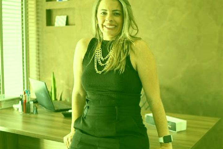 Nora, 36 — Escort in Dionisio, Brazil