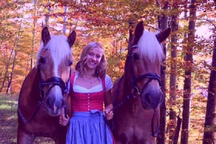 Nora, 36 — Escort in Kleinreifling, Austria