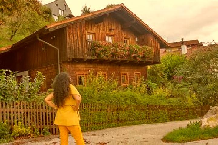 Nora, 36 — Escort in Laufen, Germany