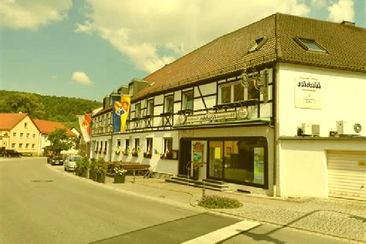 Nora, 36 — Escort in Muenchsteinach, Germany