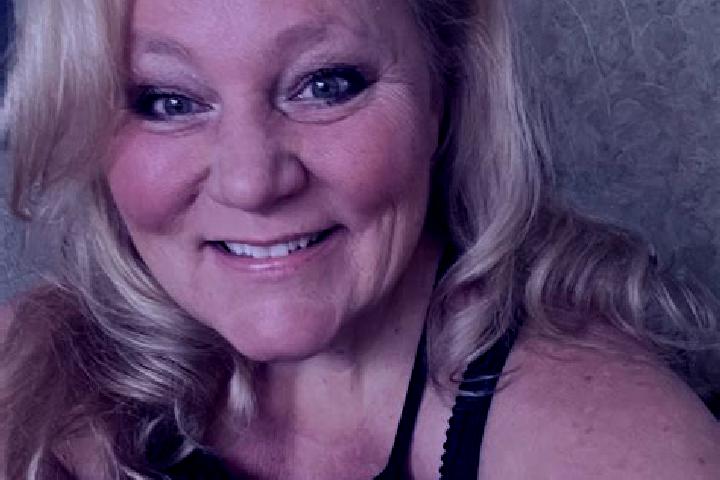 Nora, 36 — Escort in Salineville, United States