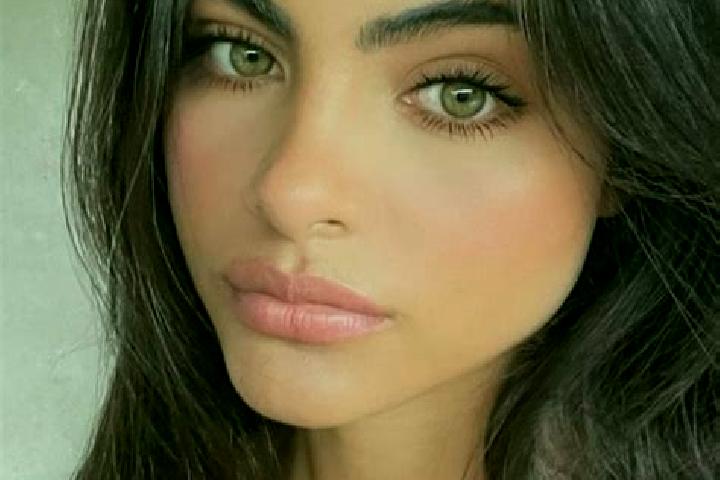 Nora, 37, a brunette green-eyed european companion based in Okawa. Offering Domination, Tantra, CIM. Available for incall and outcall, day and evening dates.